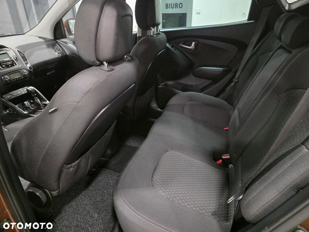 Hyundai ix35 1.6 2WD Fifa World Cup Edition - 15