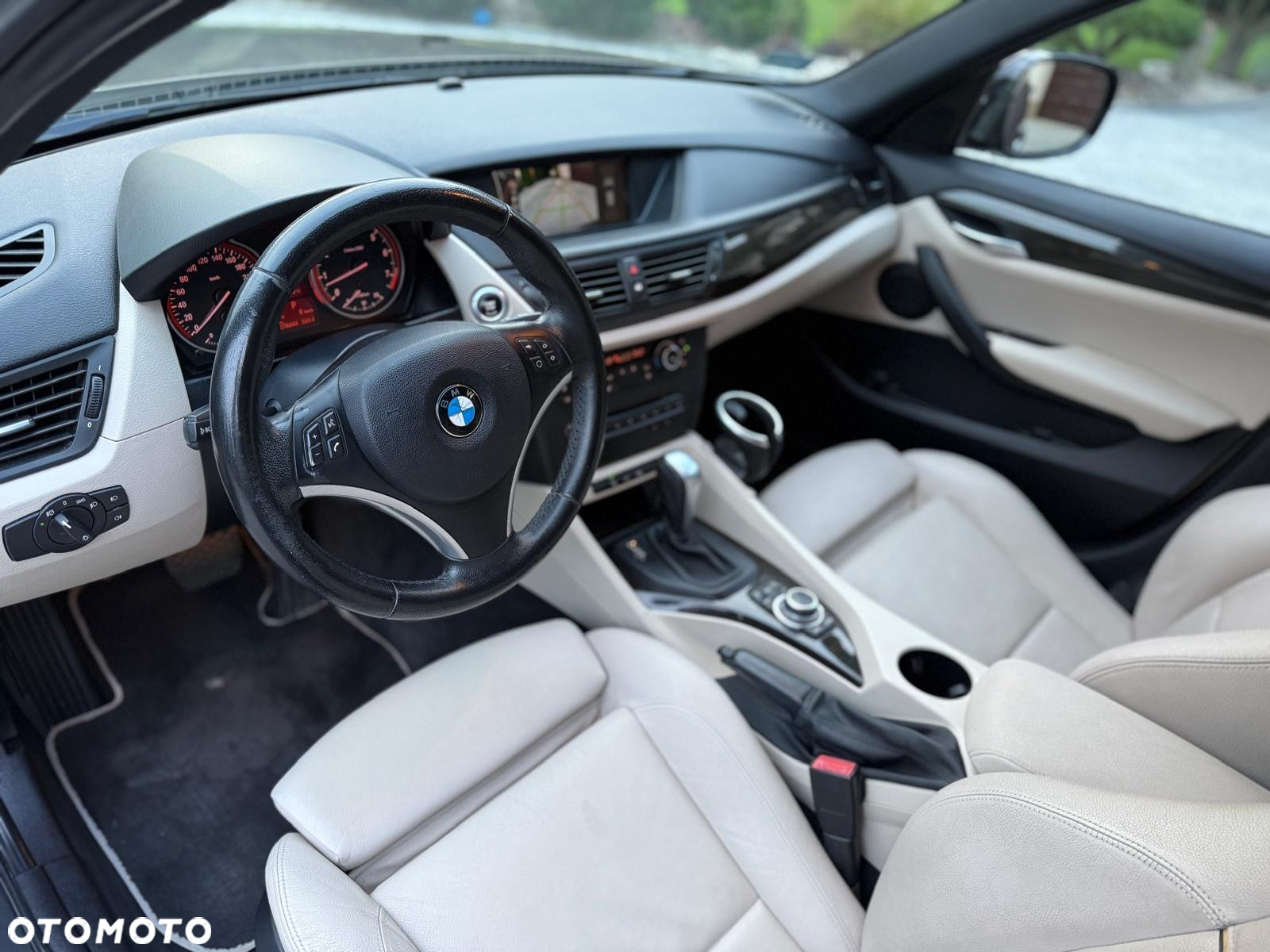 BMW X1 xDrive28i - 15