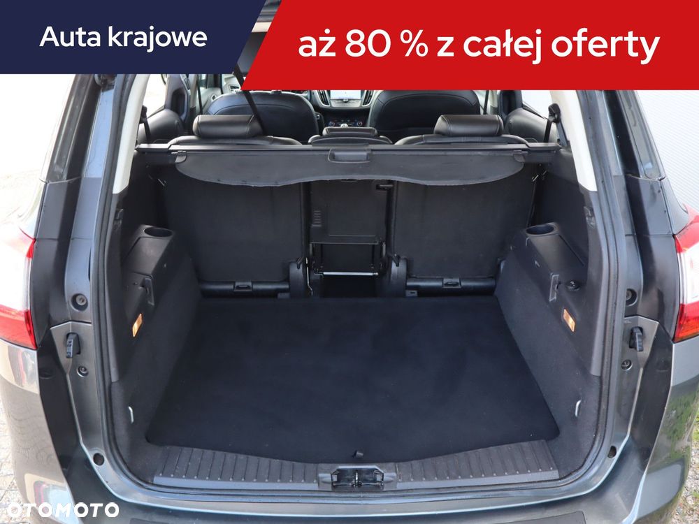 Ford Grand C-MAX - 16