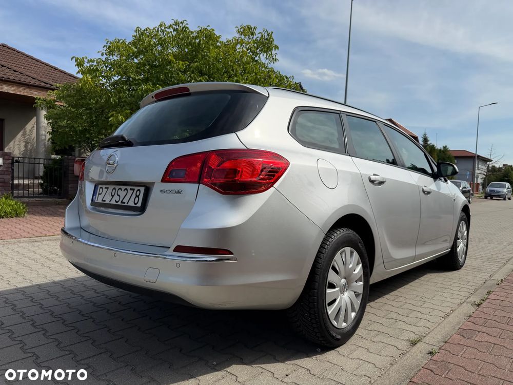 Opel Astra - 14