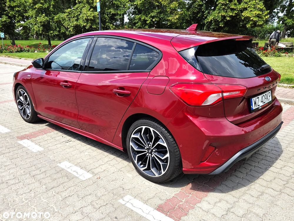 Ford Focus 1.5 EcoBlue Start-Stopp-System ST-LINE - 22