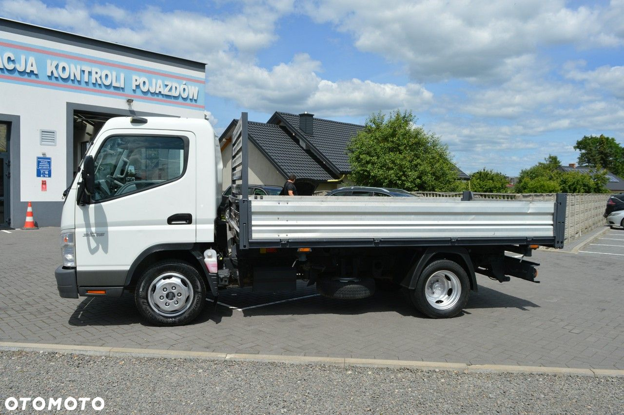 Mitsubishi Canter - 7