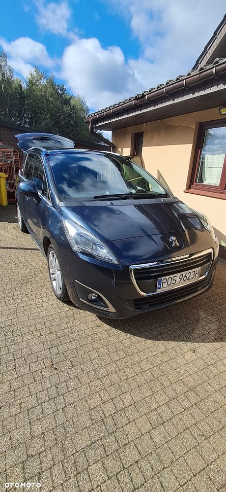 Peugeot 5008 2.0 HDi Allure 7os - 2