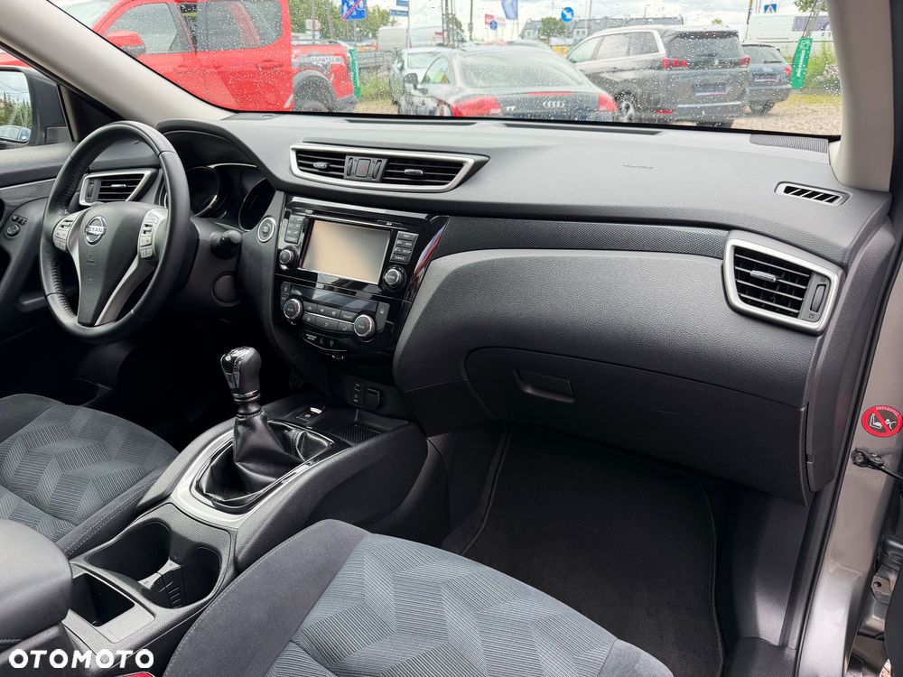 Nissan X-Trail - 11