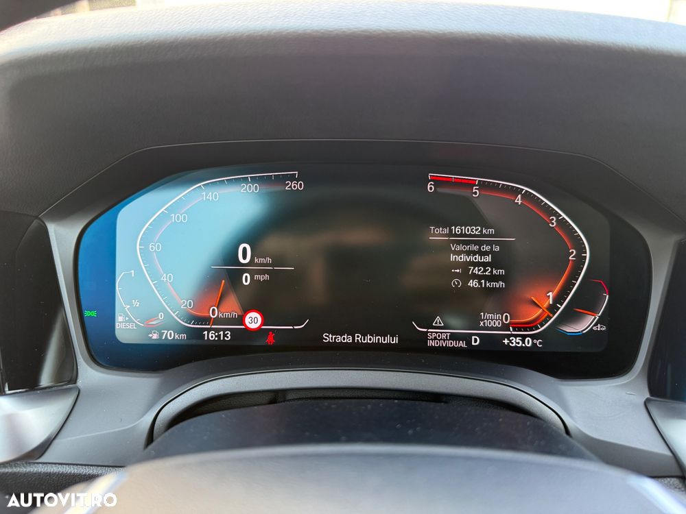 BMW Seria 3 320d Aut. Sport Line - 39