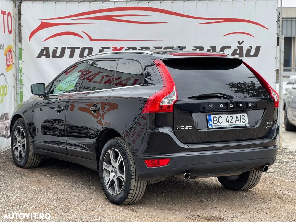 Volvo XC 60 - 4