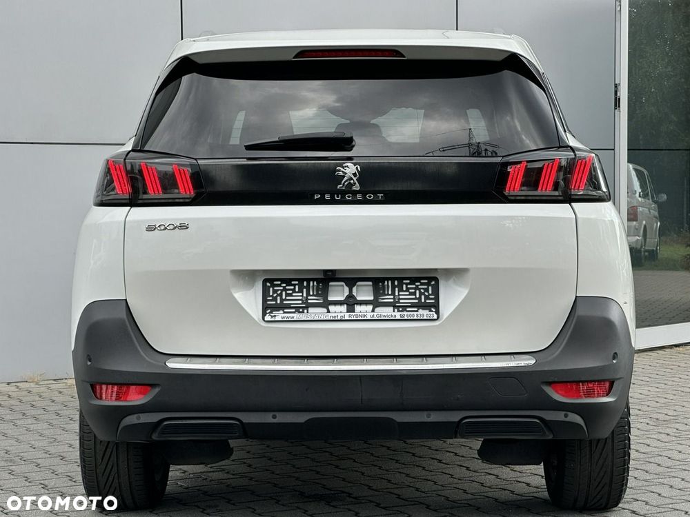 Peugeot 5008 - 12