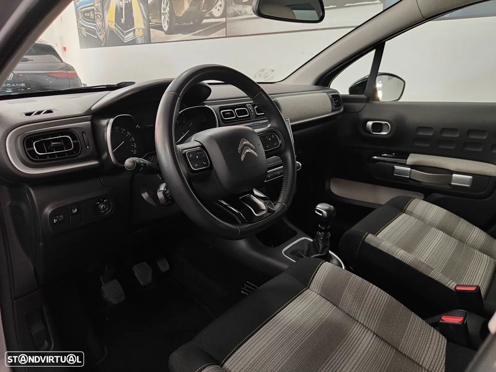 Citroën C3 1.2 PureTech Shine Pack - 6