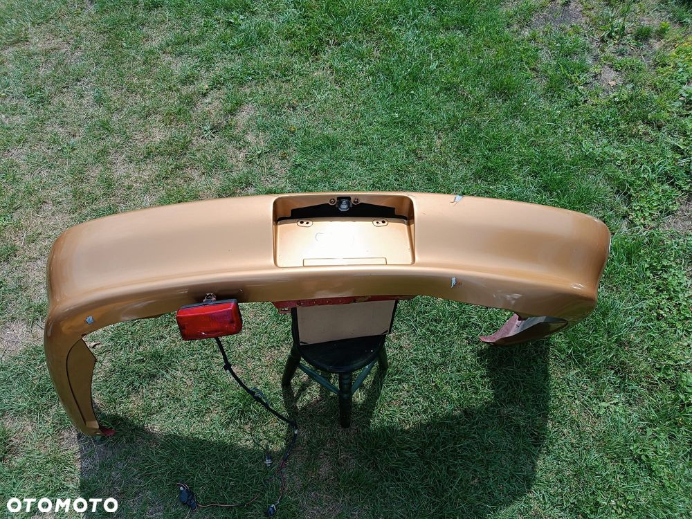 Zderzak tylny tył Chevrolet Camaro 2000 rok