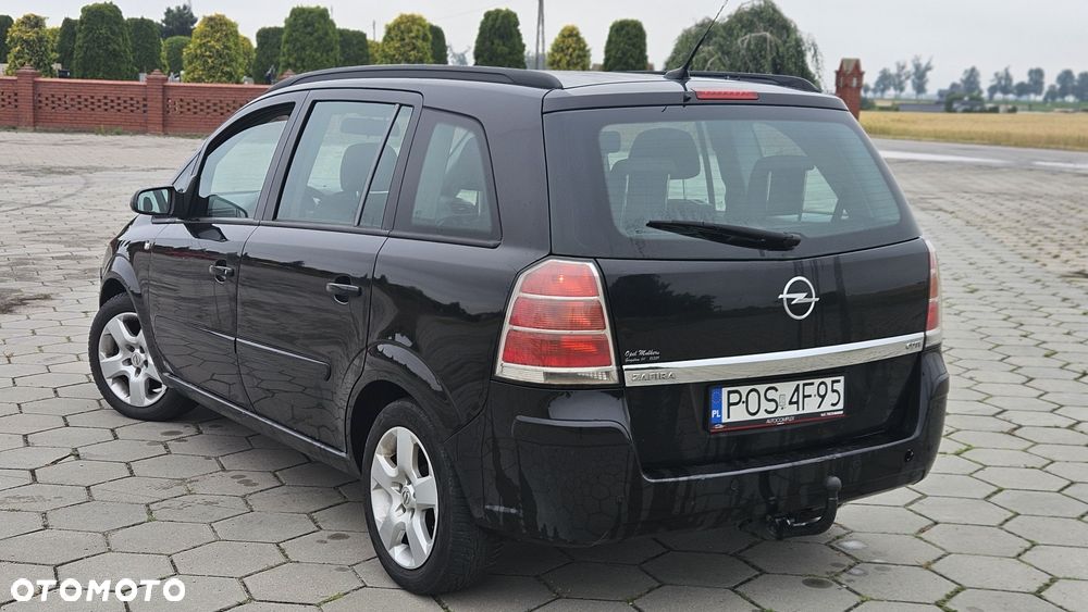 Opel Zafira - 3