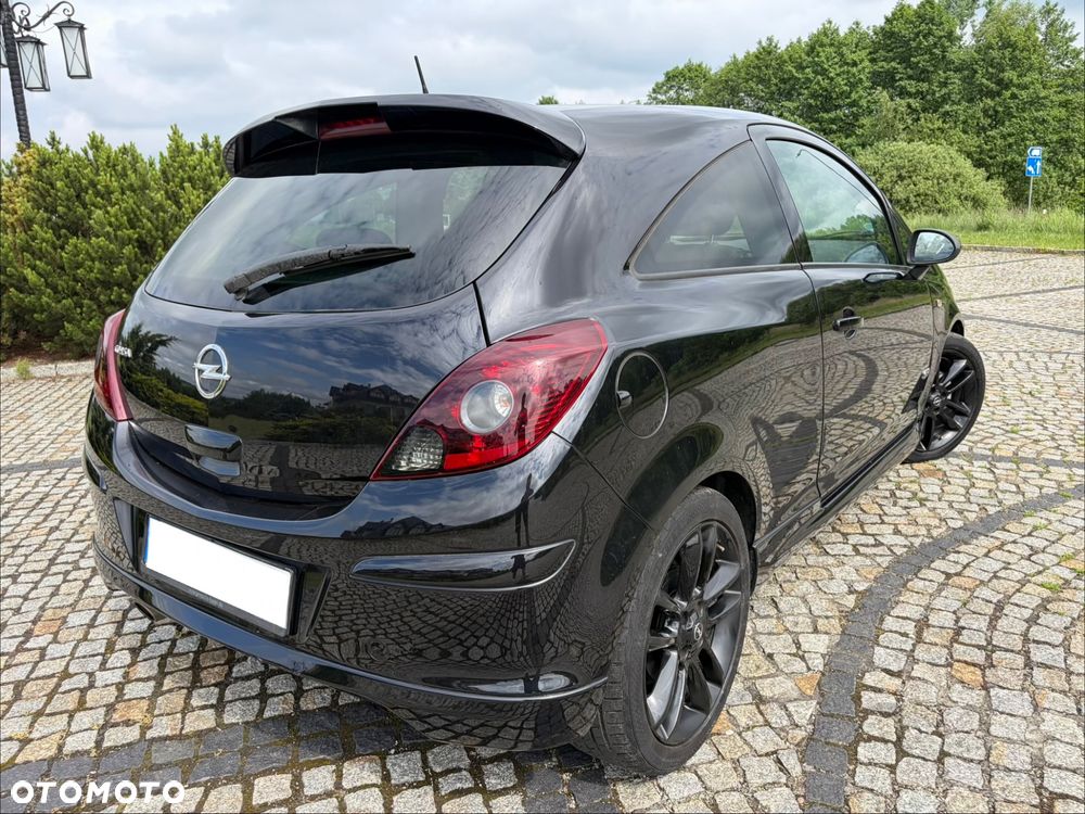 Opel Corsa 1.4 16V Sport - 10