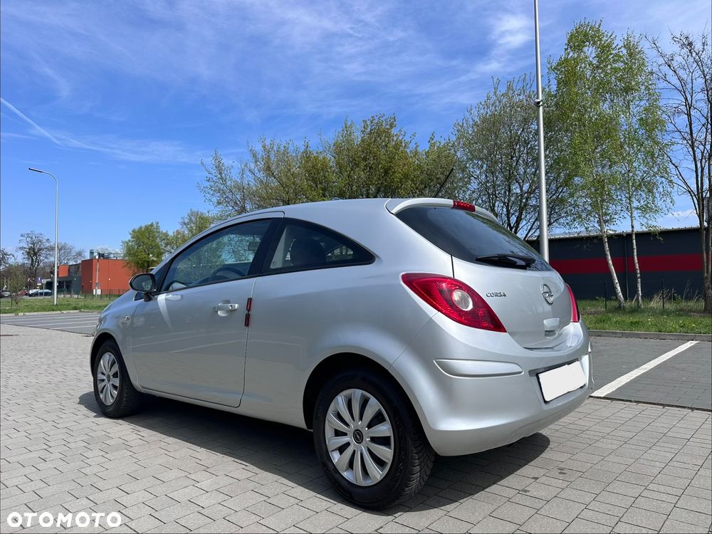 Opel Corsa 1.2 16V Energy - 2