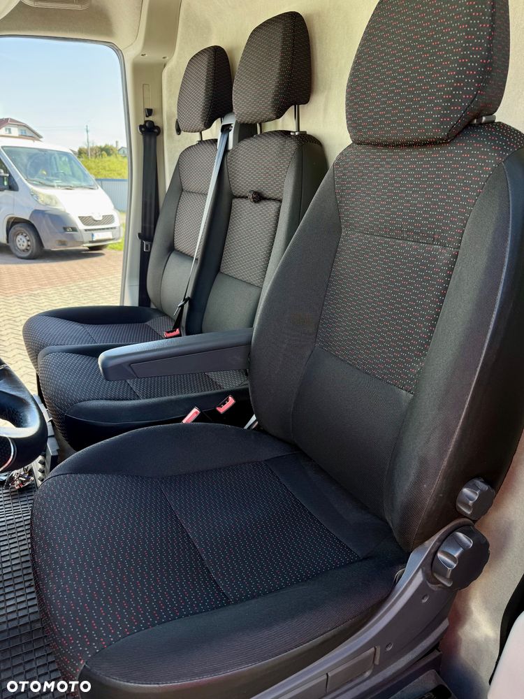 Opel Movano L2H2, bezwypadkowy, na gwarancji. - 20