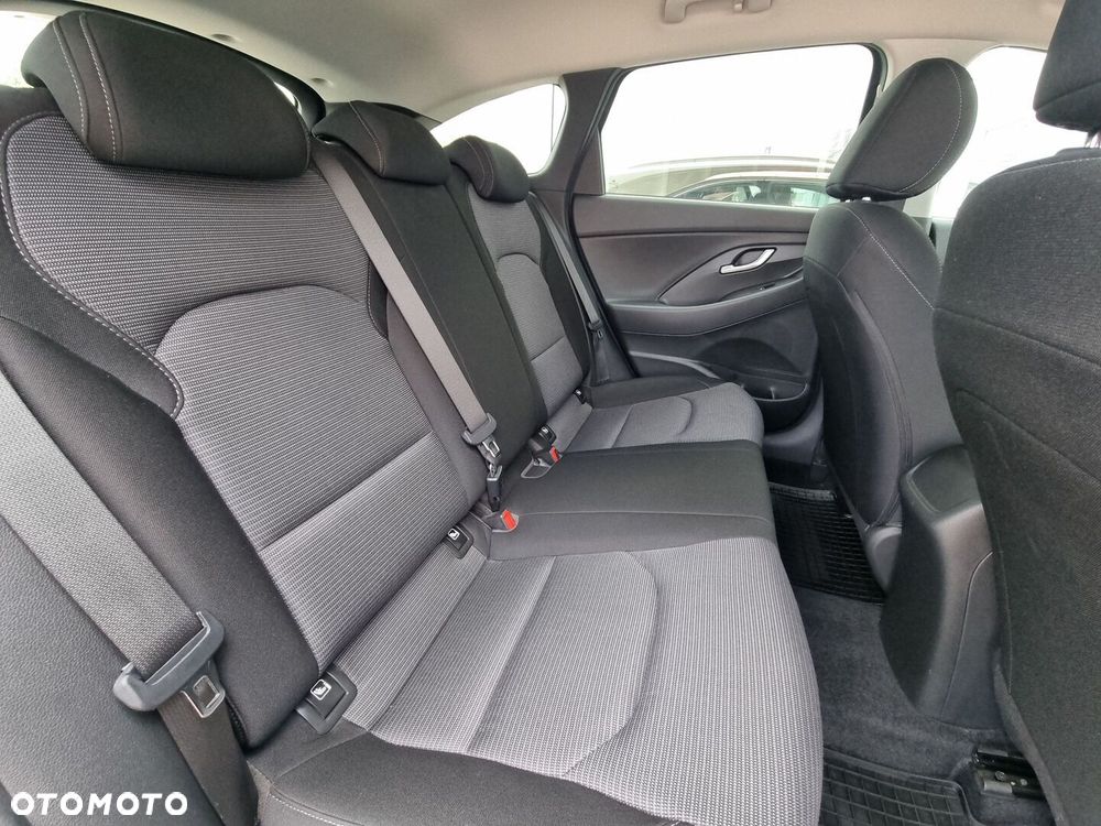 Hyundai i30 1.0 T-GDI Modern - 12