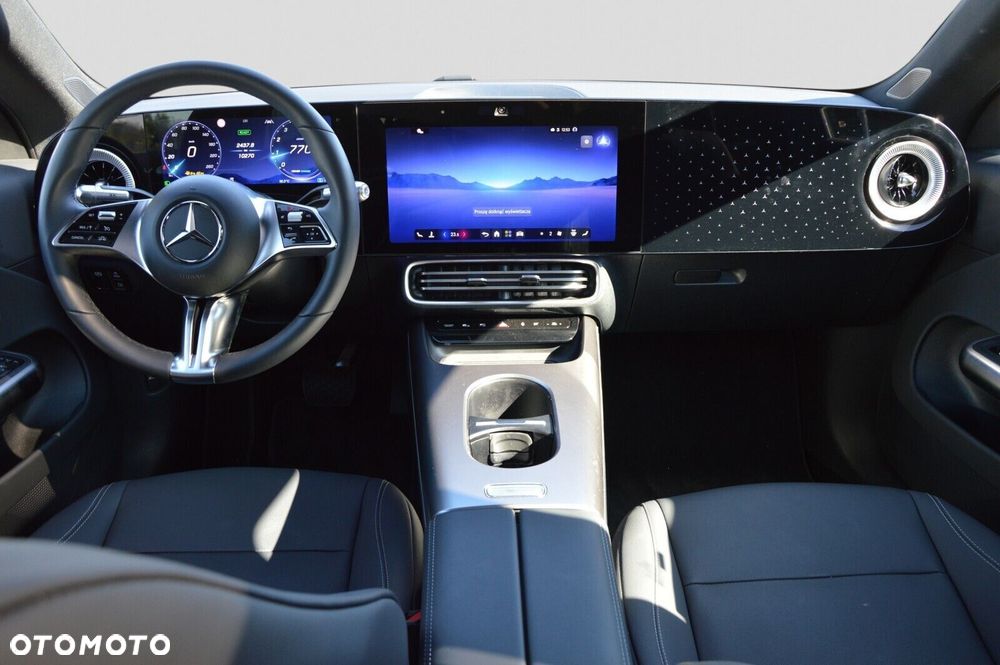 Mercedes-Benz CLA - 22