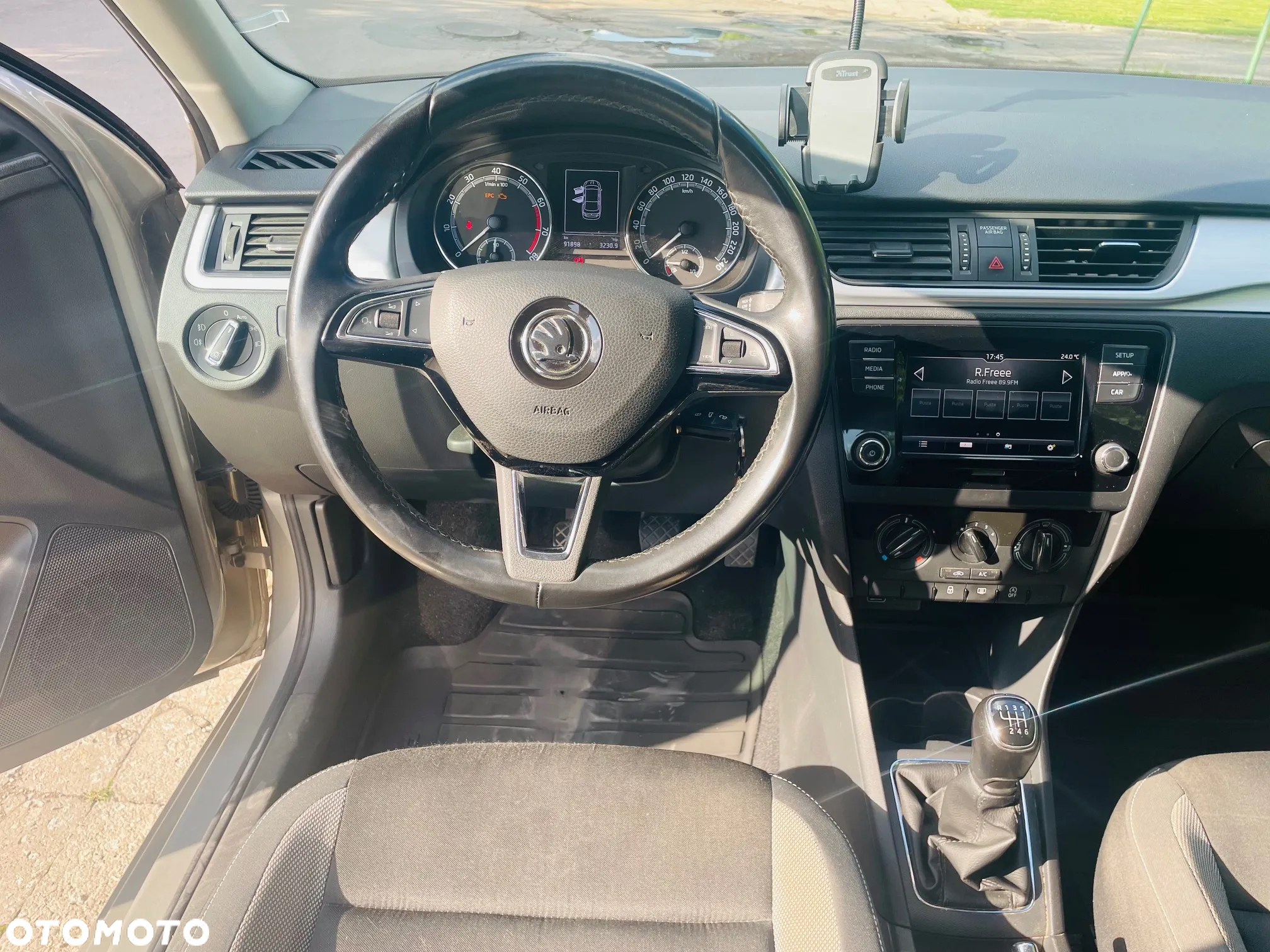 Skoda RAPID 1.0 TSI Ambition - 12