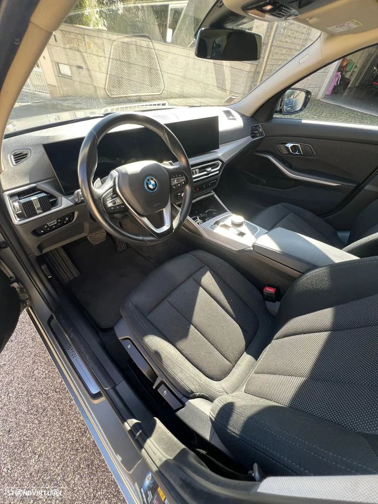BMW 320 e Pack M Auto - 9