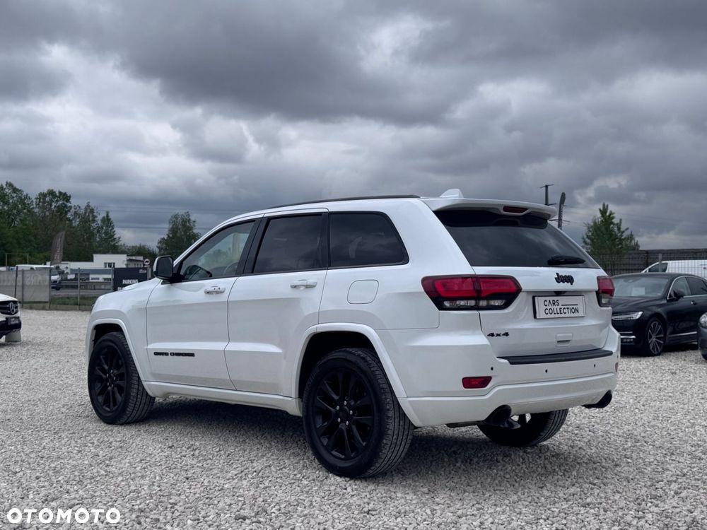 Jeep Grand Cherokee - 7