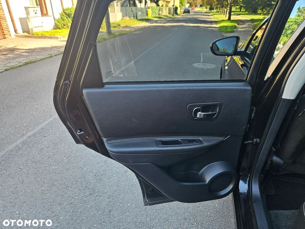 Nissan Qashqai 2.0 4x4 visia - 15
