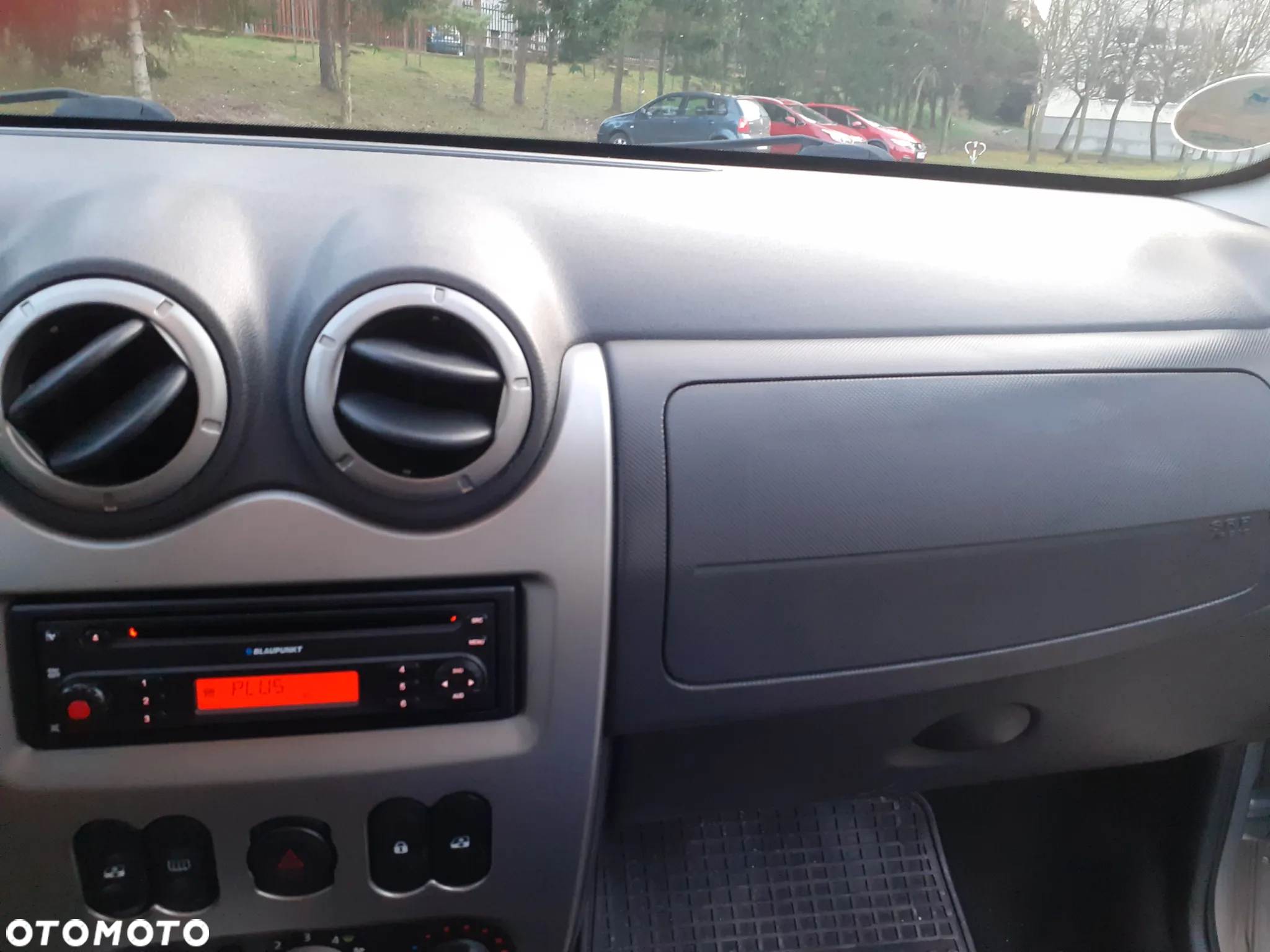 Dacia Sandero - 7
