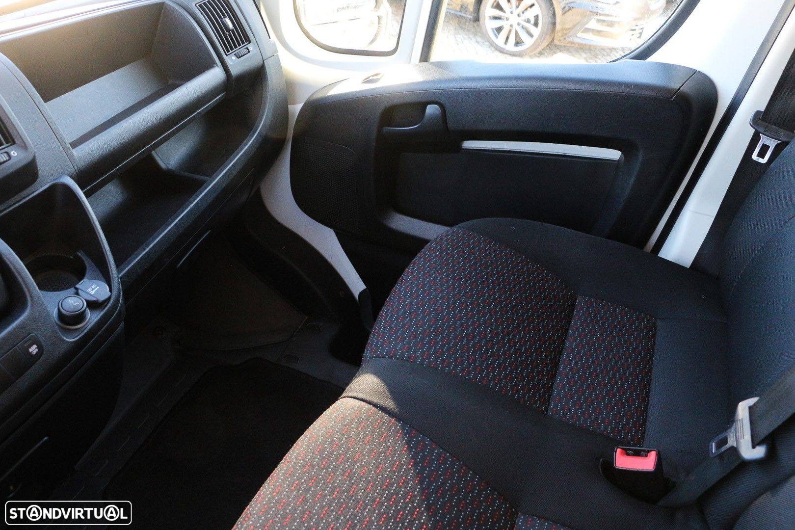 Citroën Jumper 2.2 BlueHDi 35 L3 CD - 15