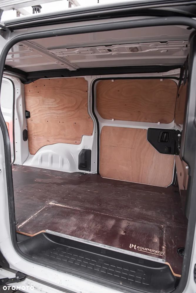 Peugeot EXPERT L2H1 - 21