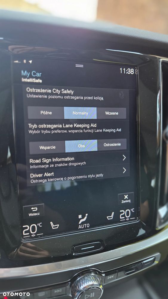 Volvo V60 D4 AWD Geartronic Inscription - 25