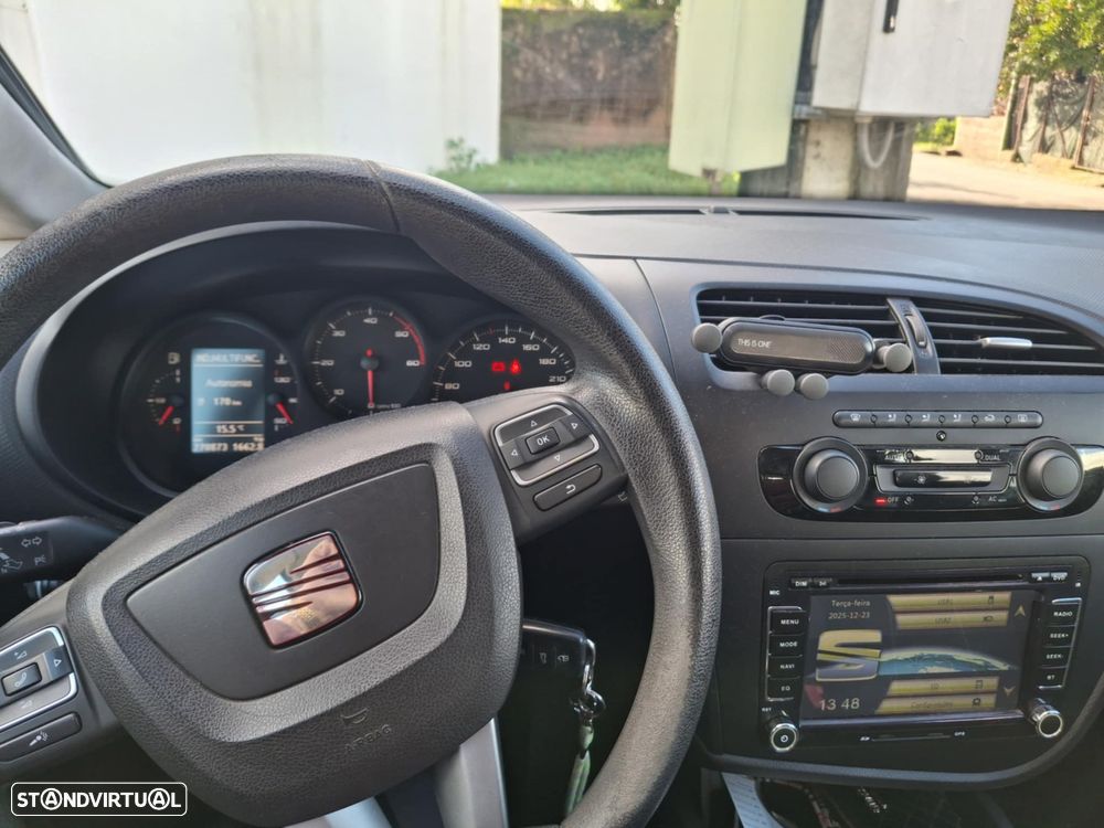 SEAT Leon 1.6 TDI DPF E-Ecomotive Style Copa - 2