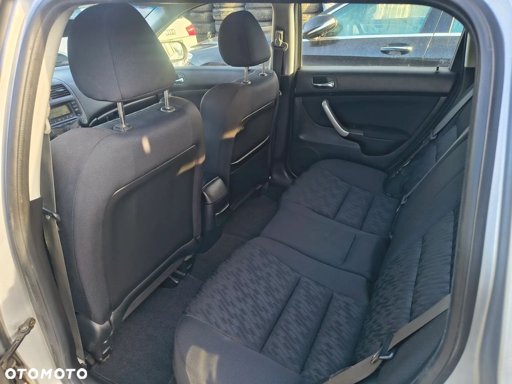 Honda Accord 2.0 i Comfort - 19