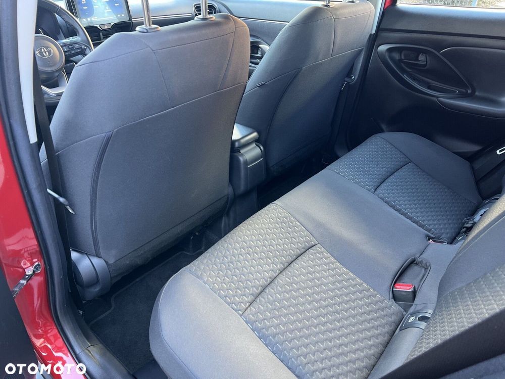 Toyota Yaris Cross Hybrid 1.5 Comfort - 25