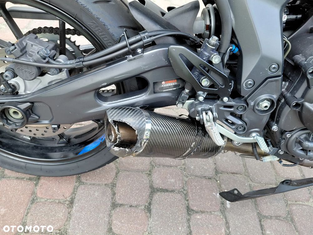 Yamaha R7 - 17