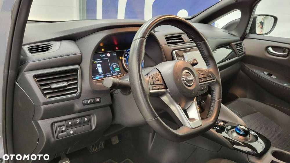 Nissan Leaf 40kWh N-Connecta - 12