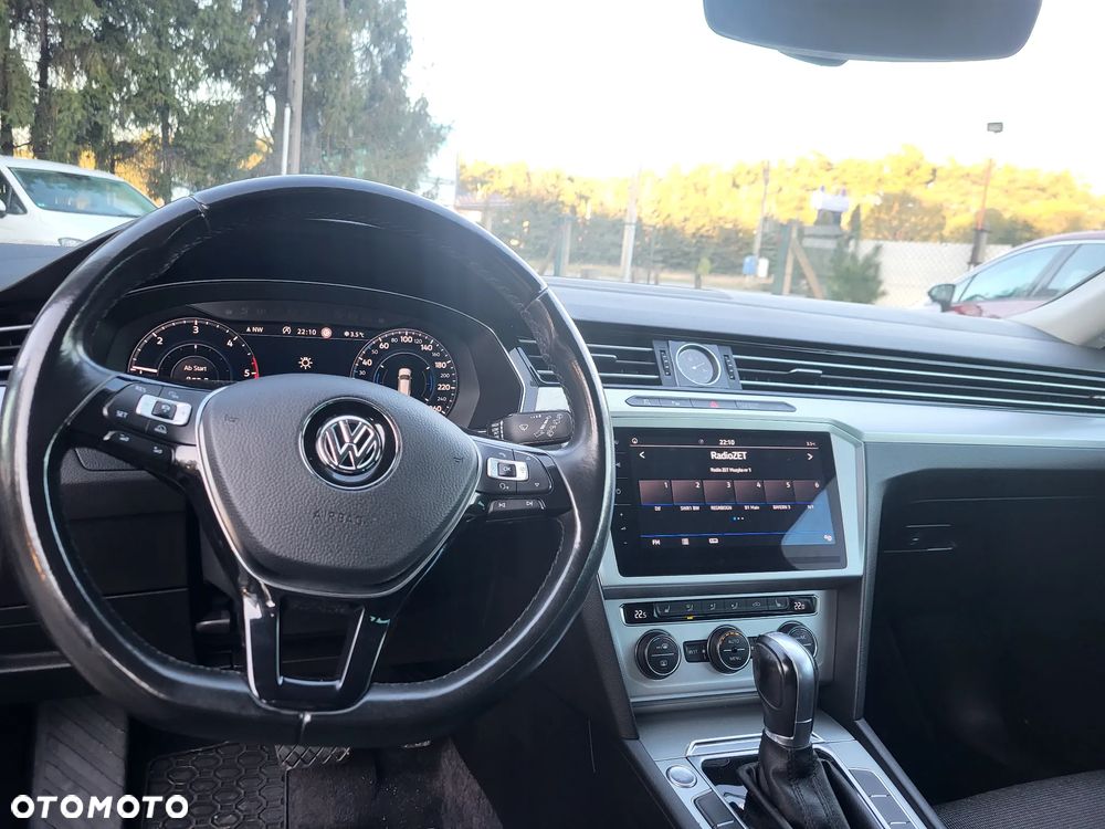 Volkswagen Passat Variant 2.0 TDI DSG (BlueMotion Technology) Comfortline - 10