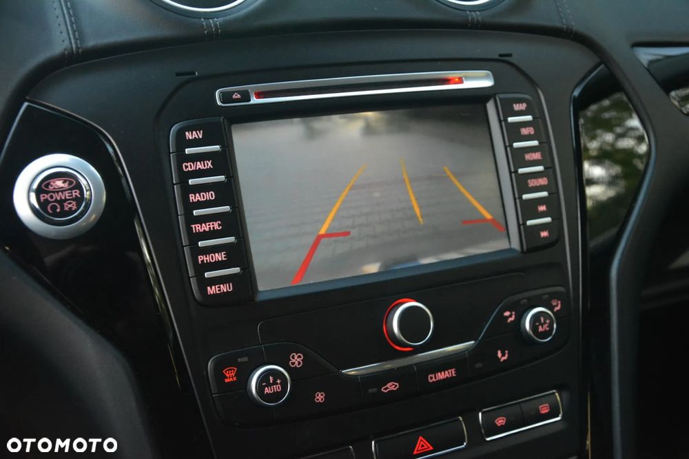 Ford Mondeo 2.0 TDCI Titanium - 30