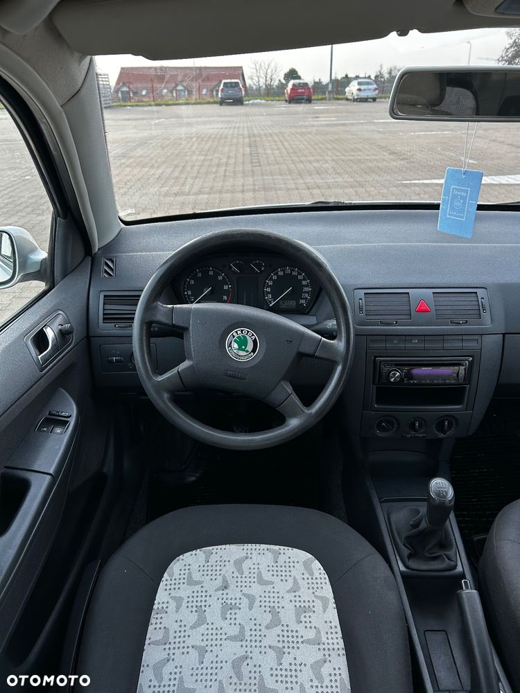 Skoda Fabia 1.4 16V Choice - 21