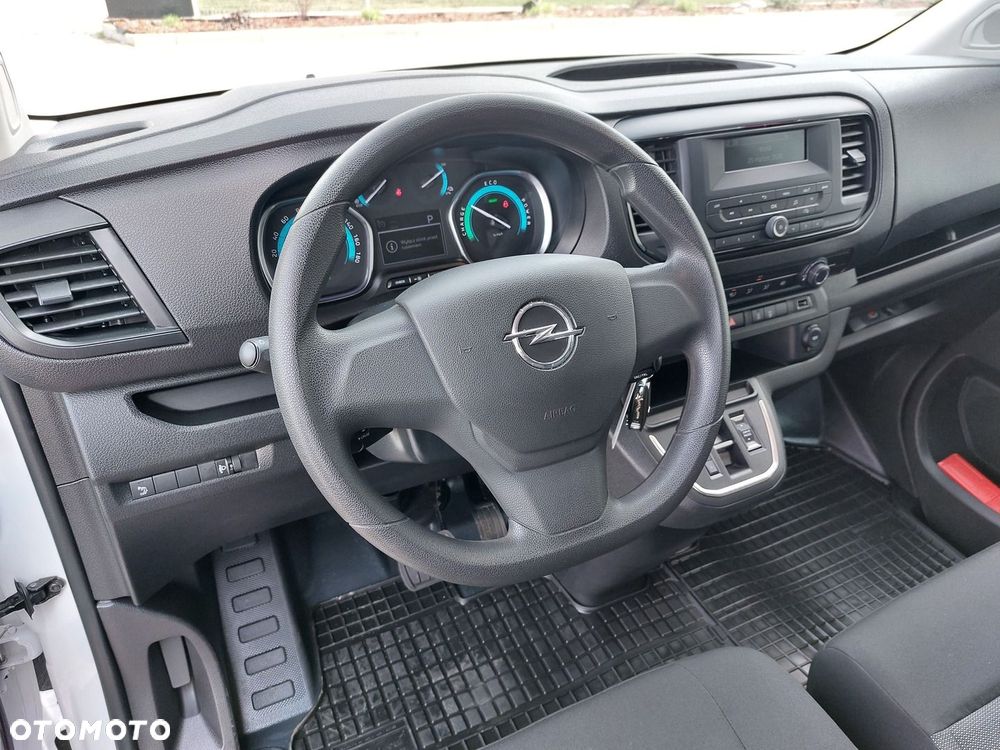 Opel Vivaro - 2