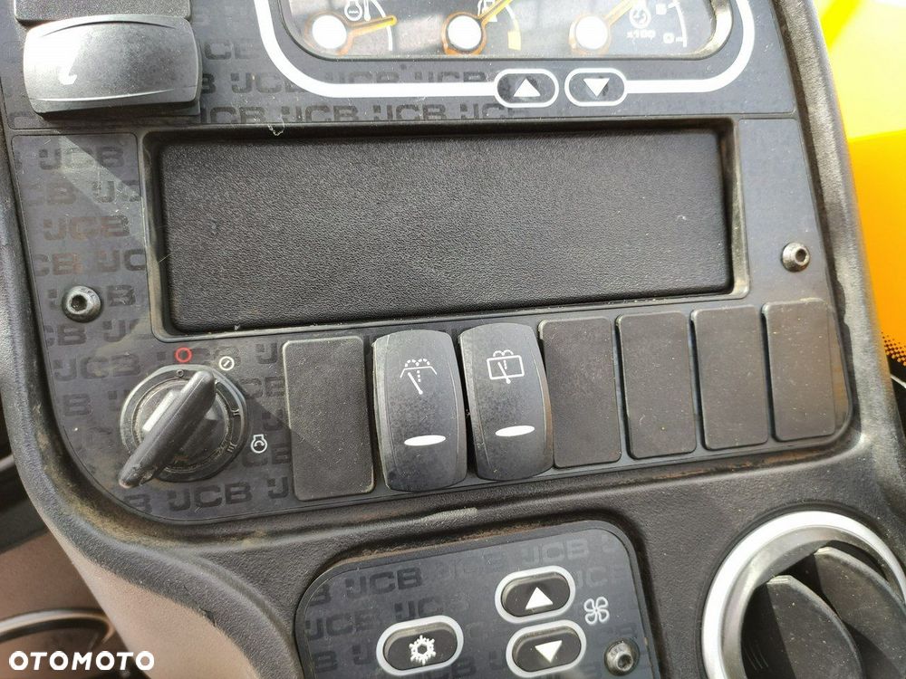 JCB 531-70 Stage V Klimatyzacja Sterowanie Joystick Szybko-Złącze - 30