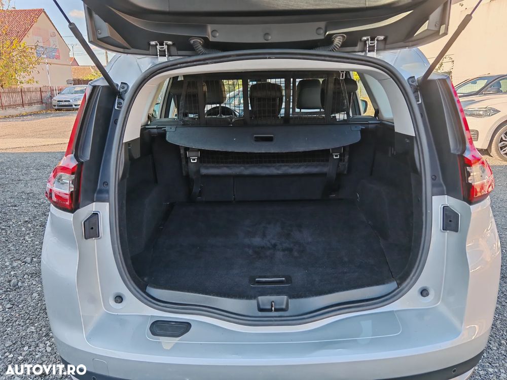 Renault Scenic BLUE dCi 120 BUSINESS EDITION - 9