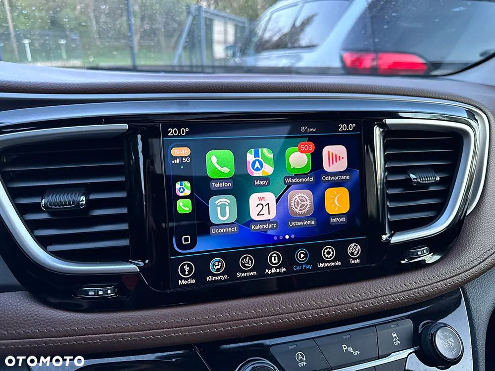 Chrysler Pacifica - 38