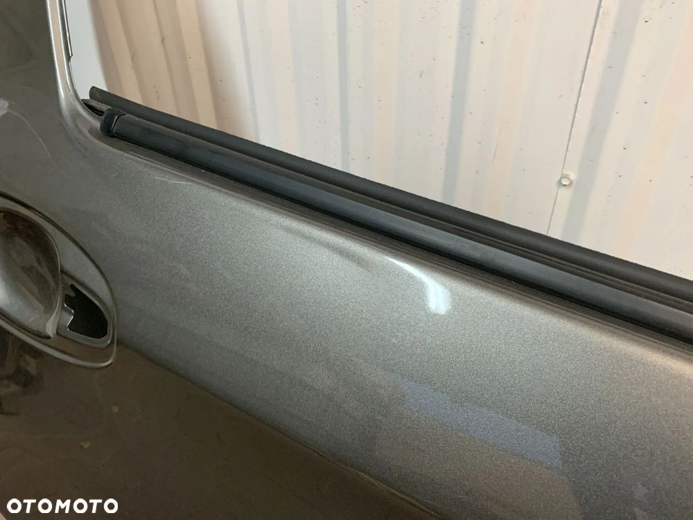 TOYOTA YARIS III 3 2011- 5D DRZWI PRAWE TYLNE TYŁ LISTWA ZGARNIAJĄCA - 7