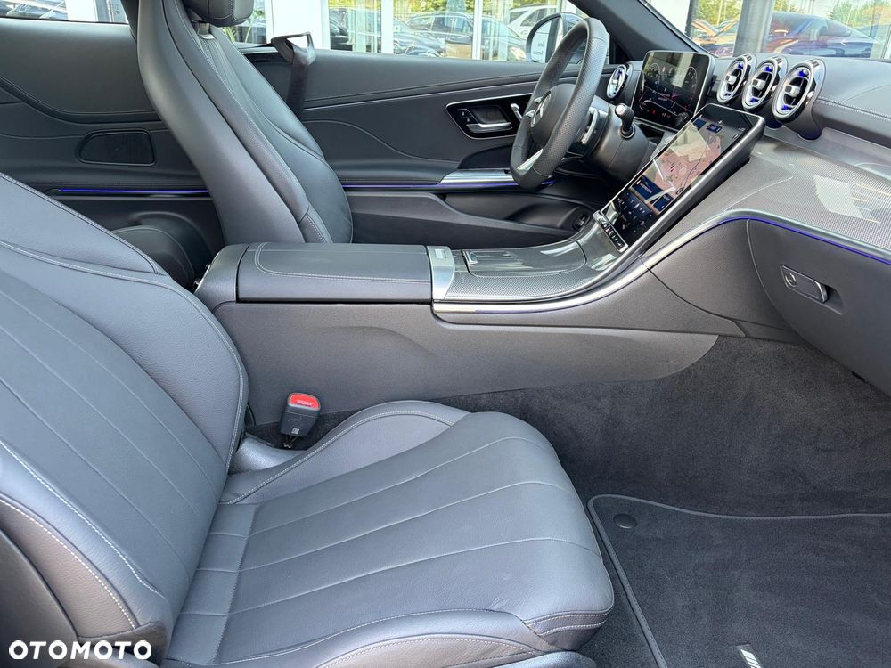 Mercedes-Benz CLE 200 4Matic 9G-TRONIC Edition AMG Line - 18