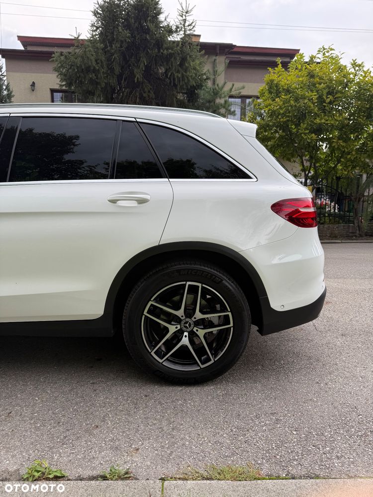 Mercedes-Benz GLC 220 d 4-Matic - 6