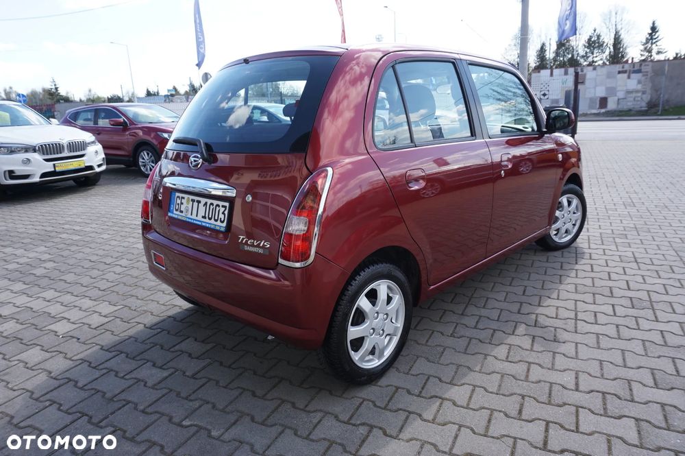 Daihatsu Trevis 1.0 Limited - 4