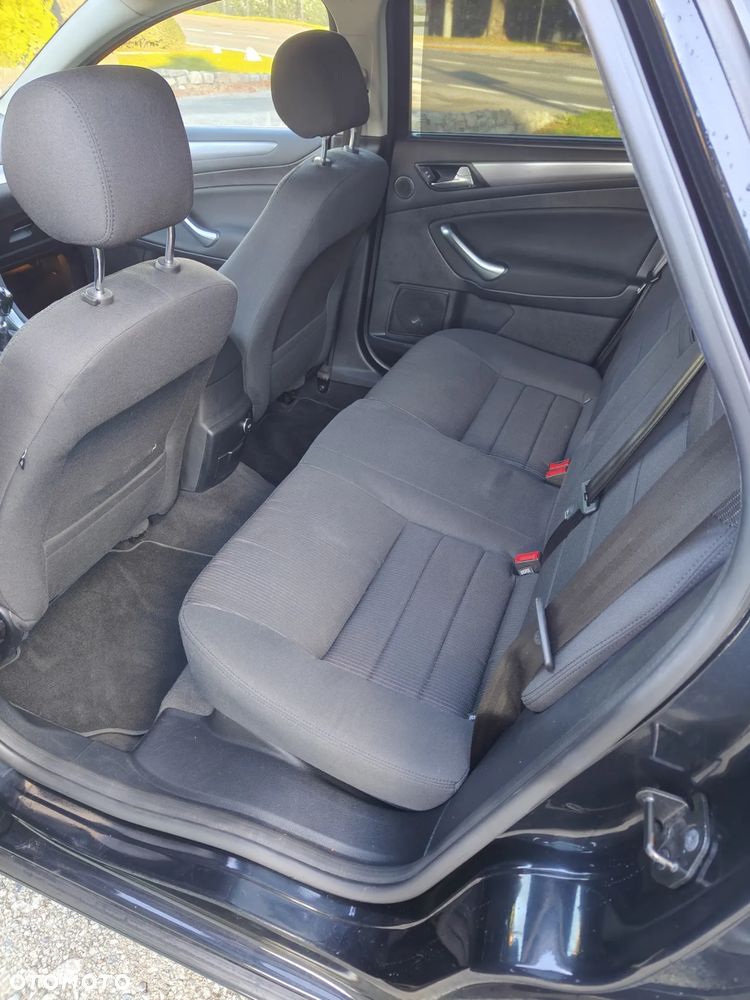 Ford Mondeo 2.0 TDCI Titanium - 8