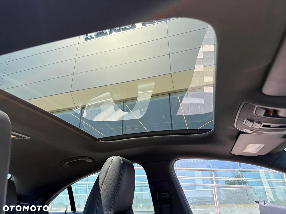 Mercedes-Benz CLA 250 4-Matic AMG Line - 7