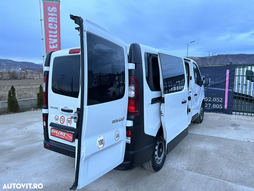 Renault Trafic Combi L2H1 1.6 dCi 95 8+1 Authentique - 24