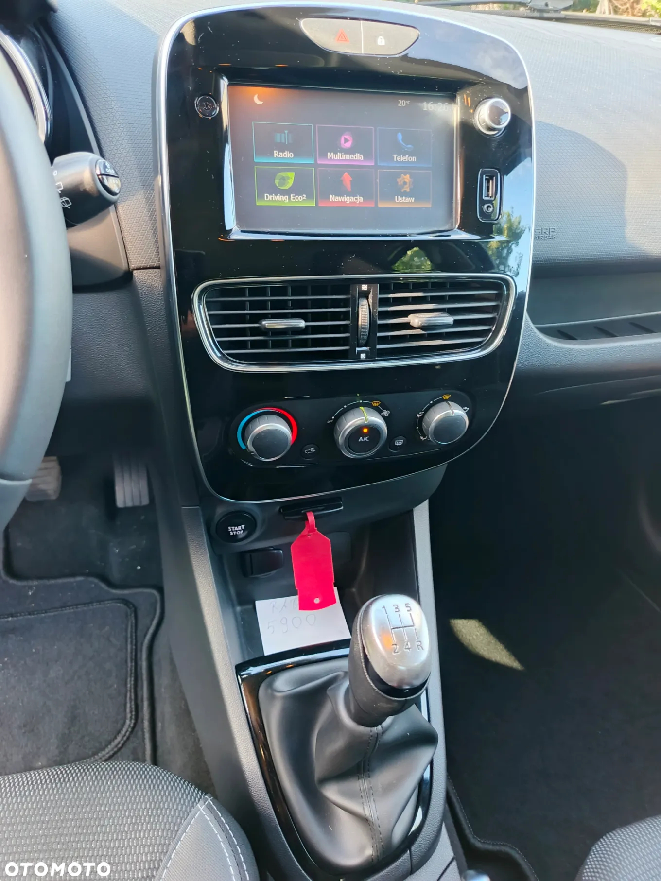 Renault Clio - 16