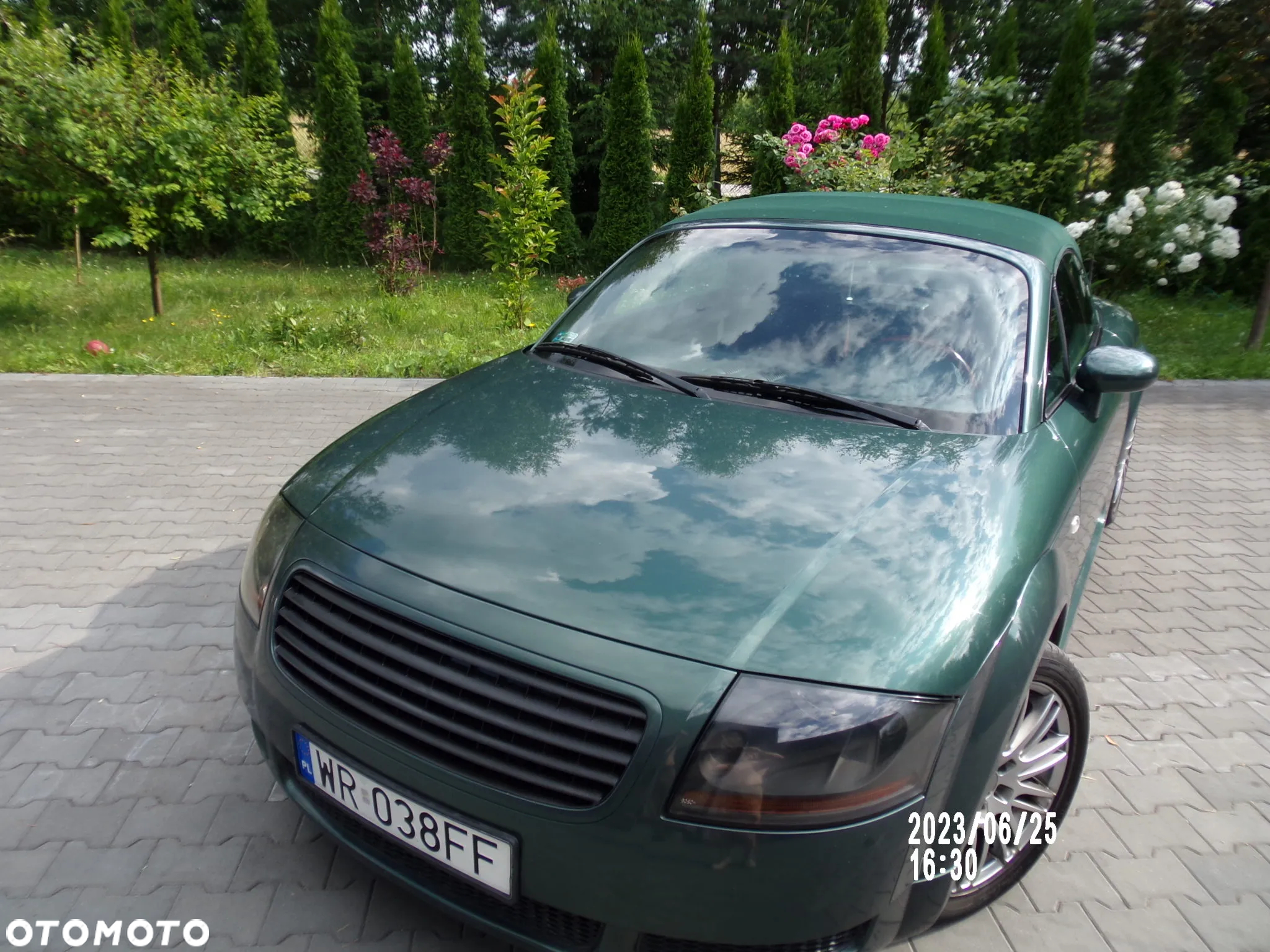 Audi TT Coupé Roadster 1.8T - 37