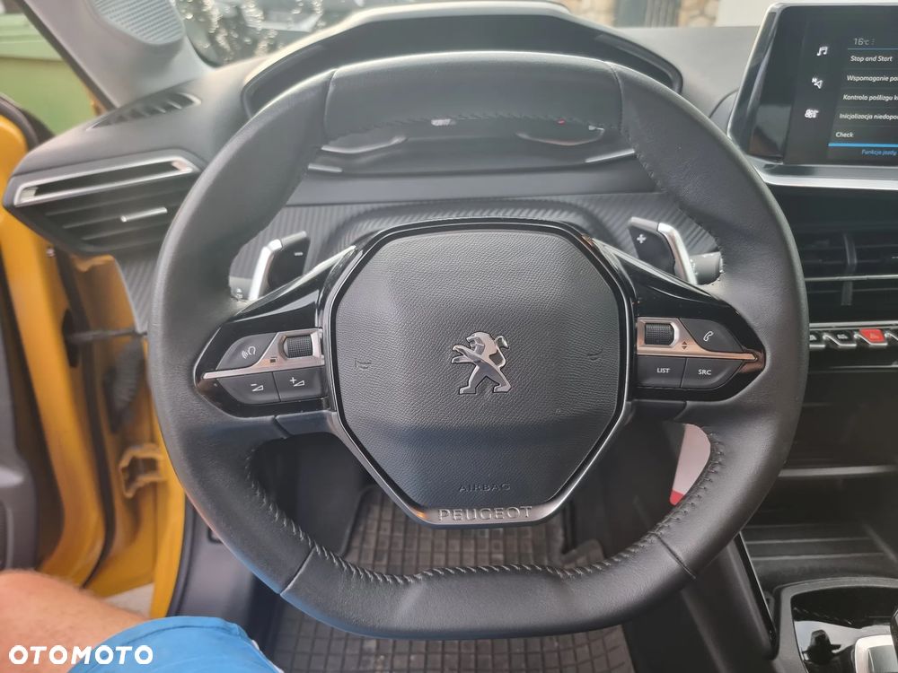 Peugeot 208 1.2 PureTech Allure Pack S&S EAT8 - 21