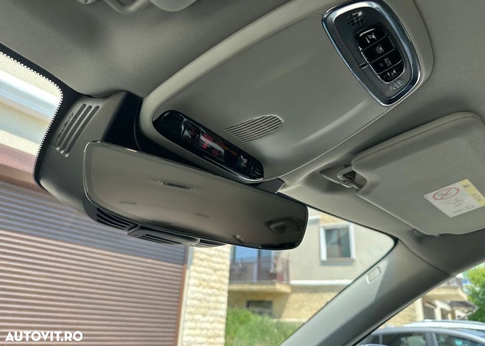 Volvo XC 90 D5 AWD Momentum - 14